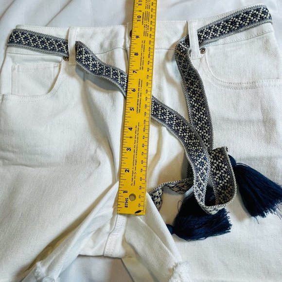 Women Maurices M High Rise Cut Off Stitched White Denim Blue Jean Shorts Size 4 - Picture 10 of 10